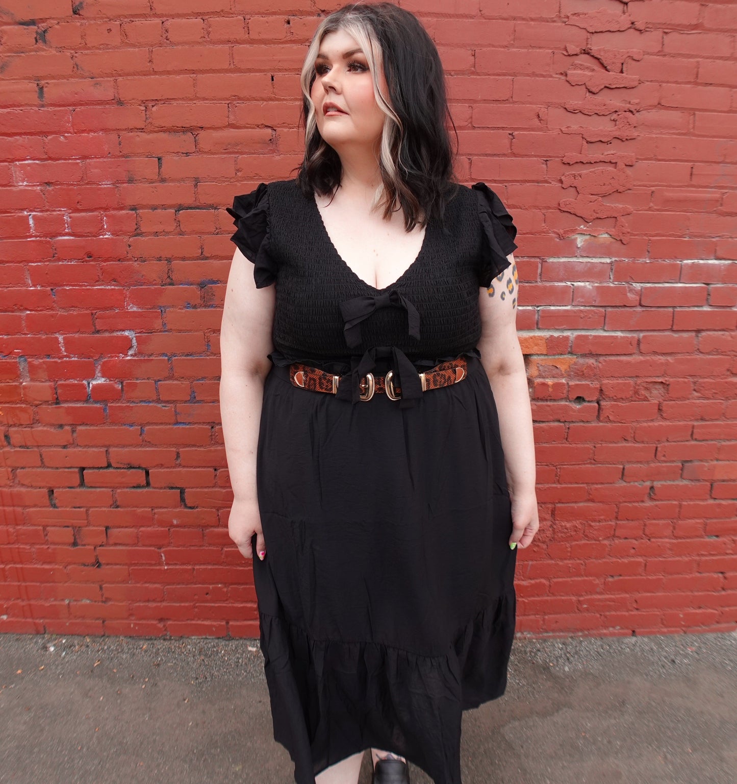 BLACK BOW SMOCKED MIDI DRESS