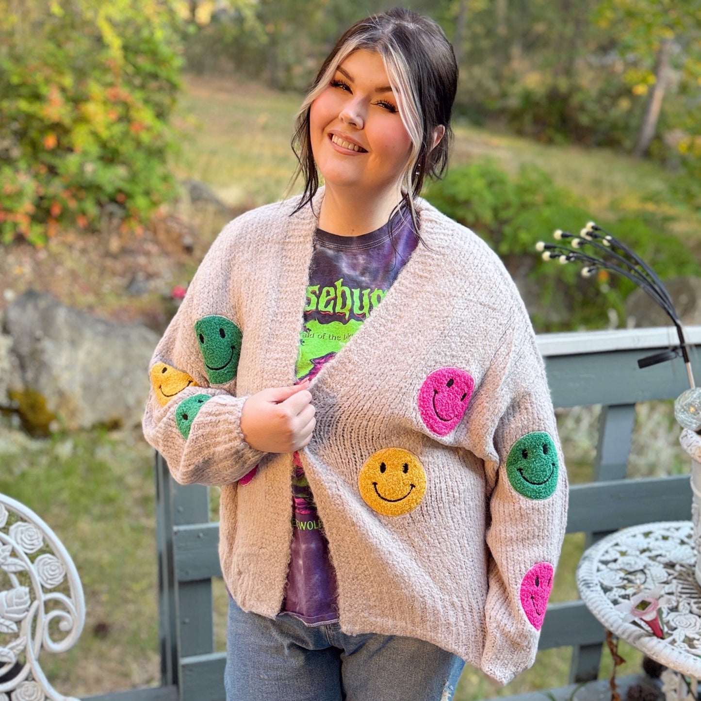 SMILEY FACE CARDIGAN