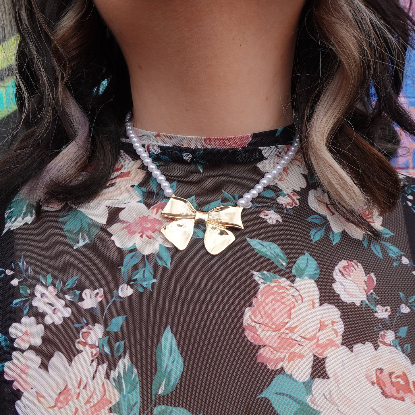 Pearl Bow Necklace