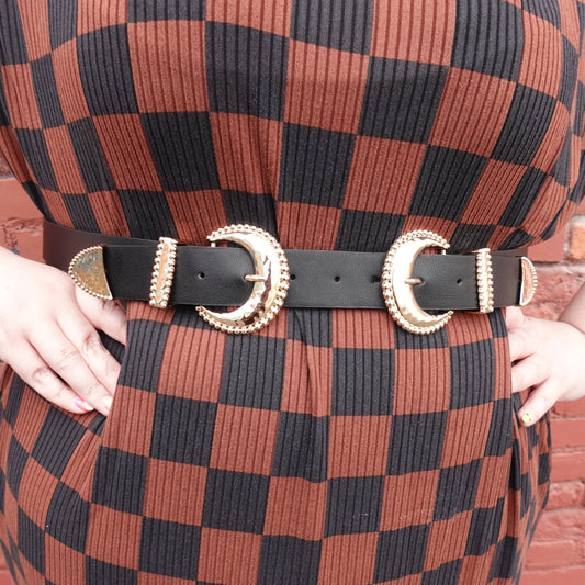 PLUS SIZE BLACK AND GOLD BELT