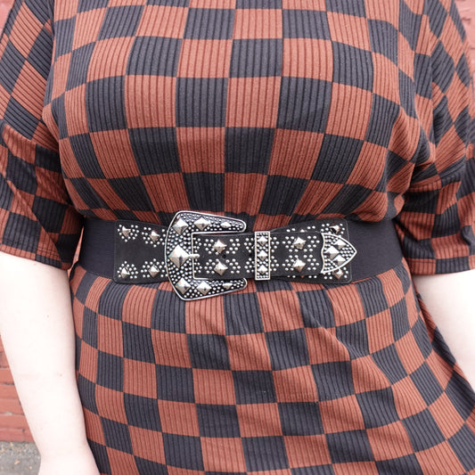 PLUS SIZE STUDDED STRETCH BELT