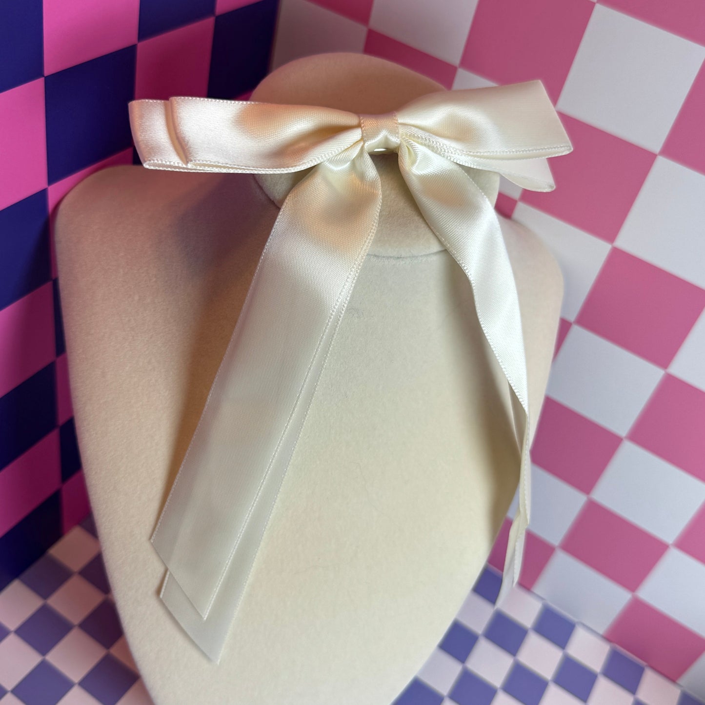 Classic Hair Bow In Black Or Cream