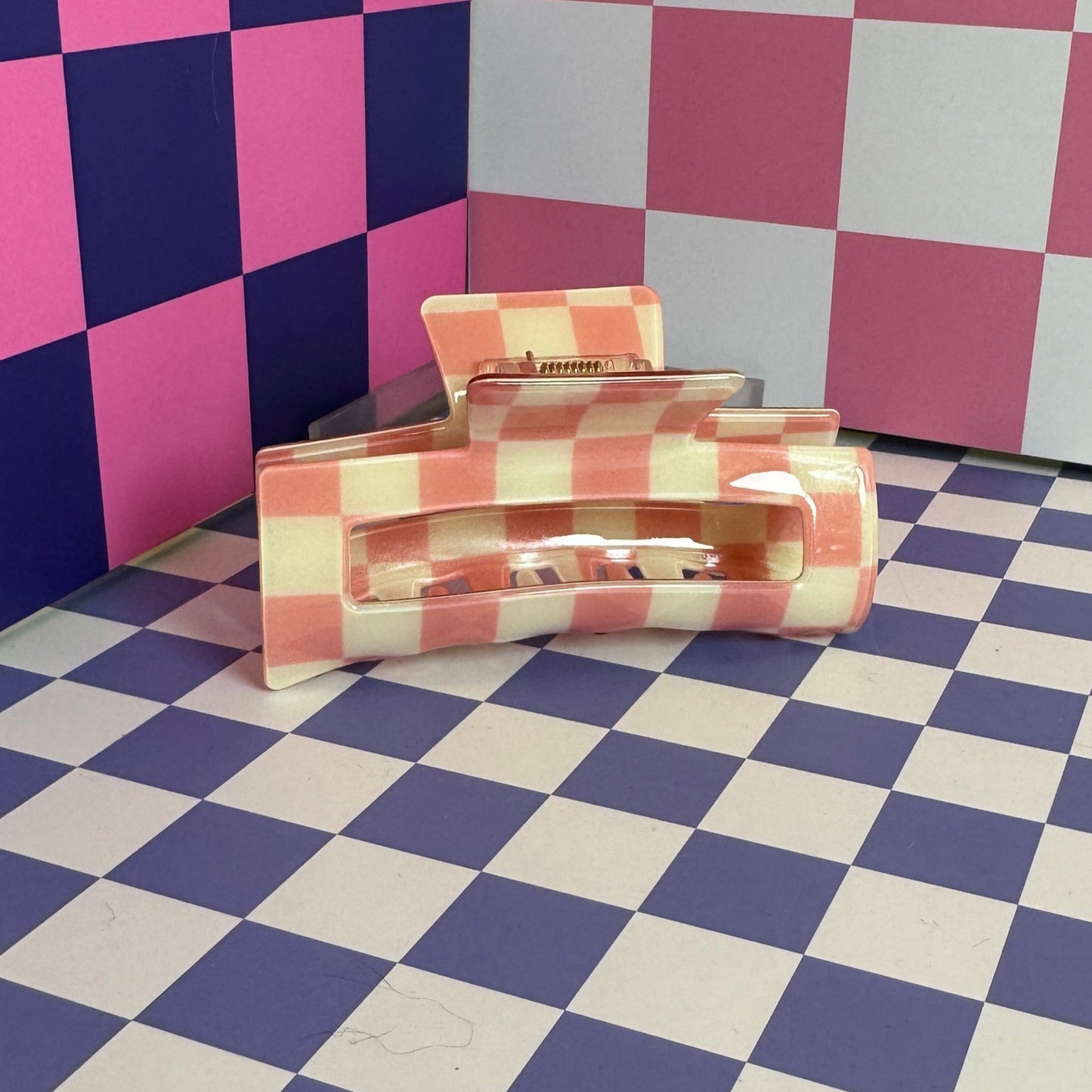 CHECKERED HAIR CLAW (6 COLORS!)