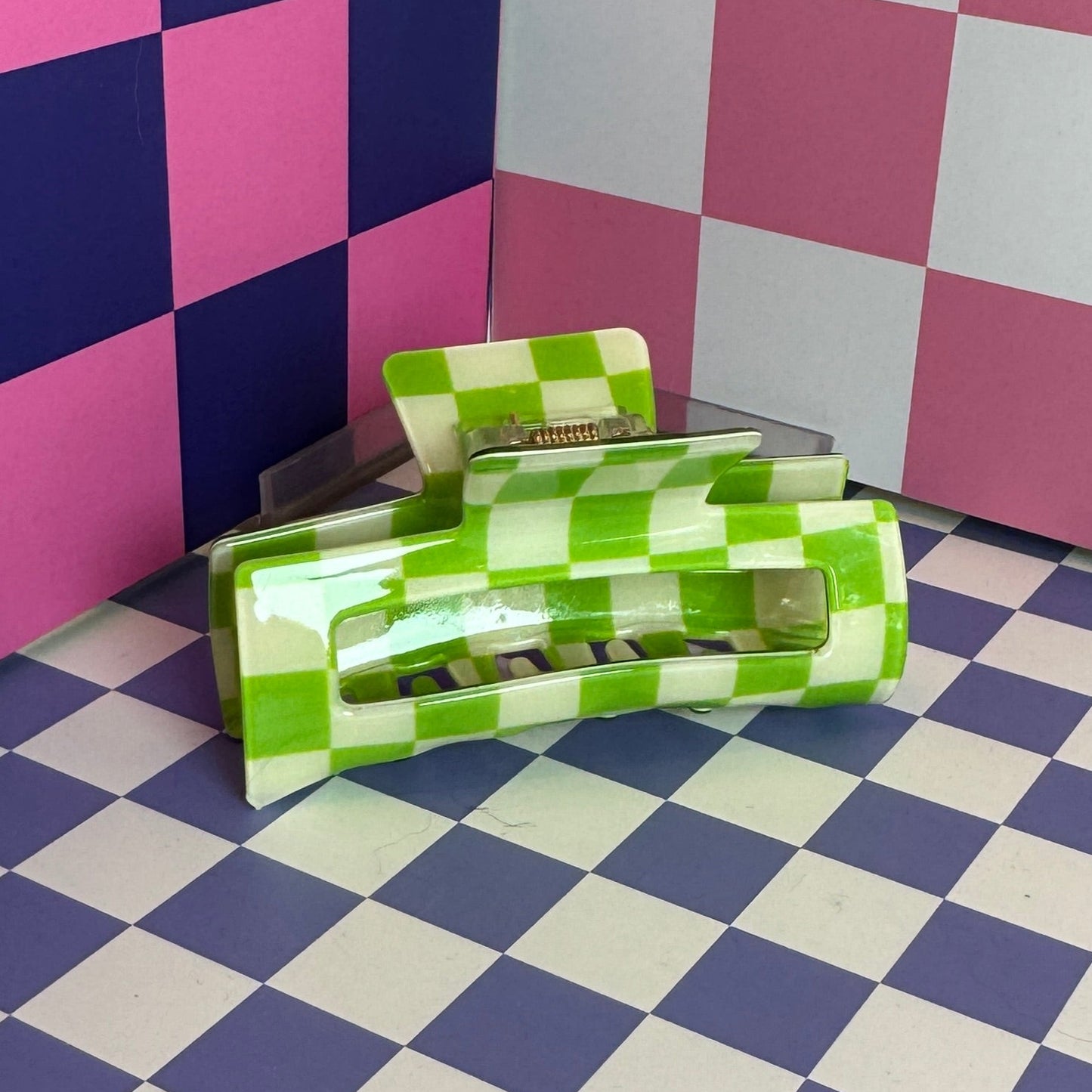 CHECKERED HAIR CLAW (6 COLORS!)