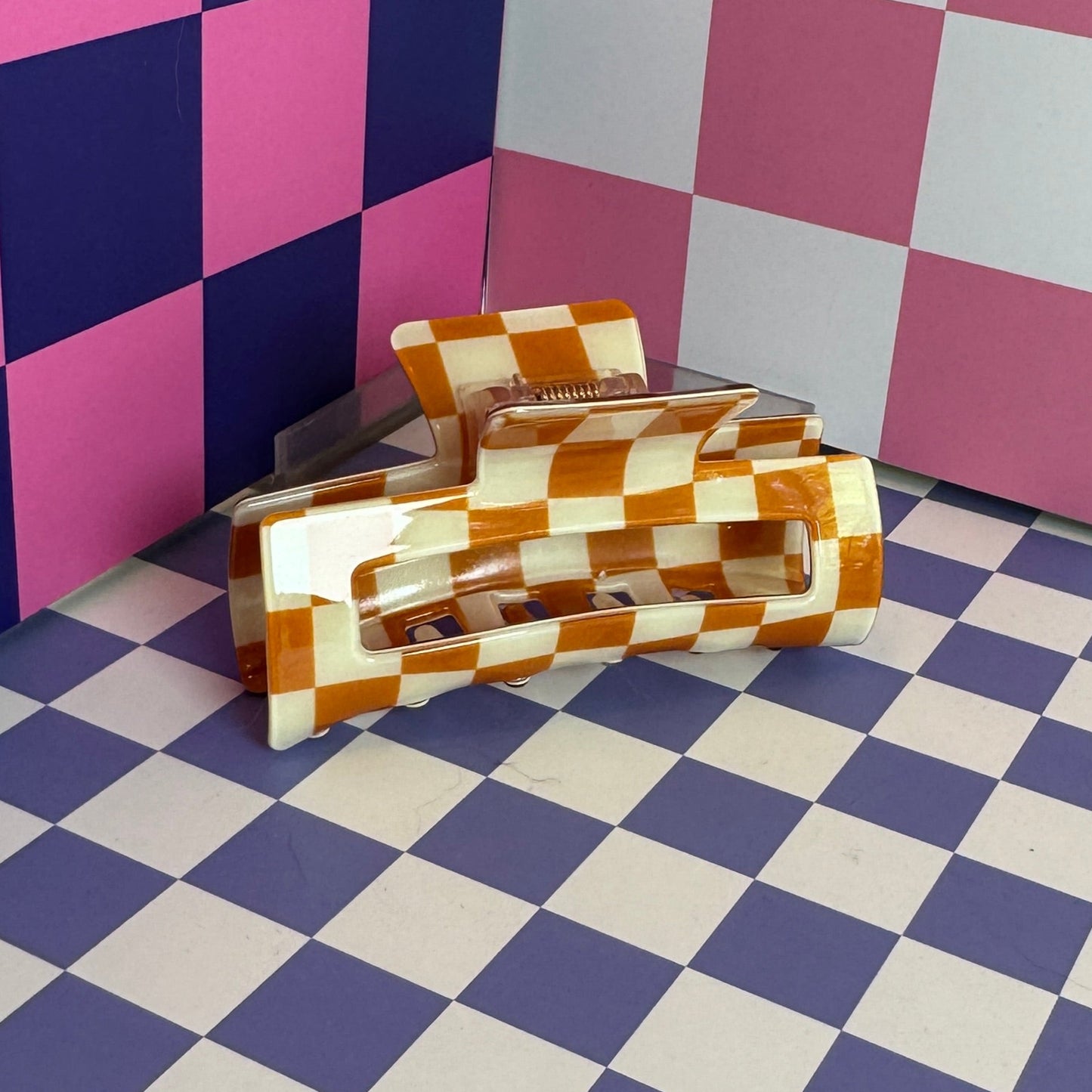 CHECKERED HAIR CLAW (6 COLORS!)