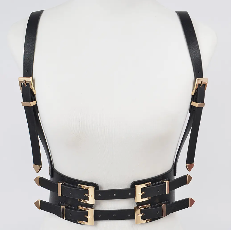 PLUS SIZE BLACK AND GOLD HARDWEAR DETAIL HARNESS