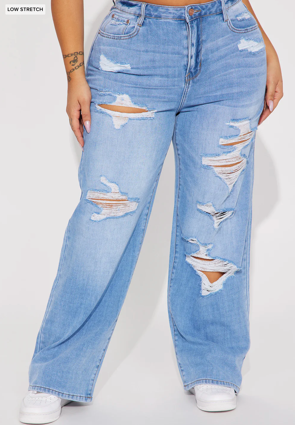 Distressed Wide Leg Jeans Size 22 - #17
