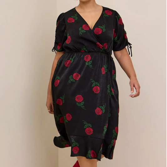 Torrid Rose Wrap Dress, Size 3, #30