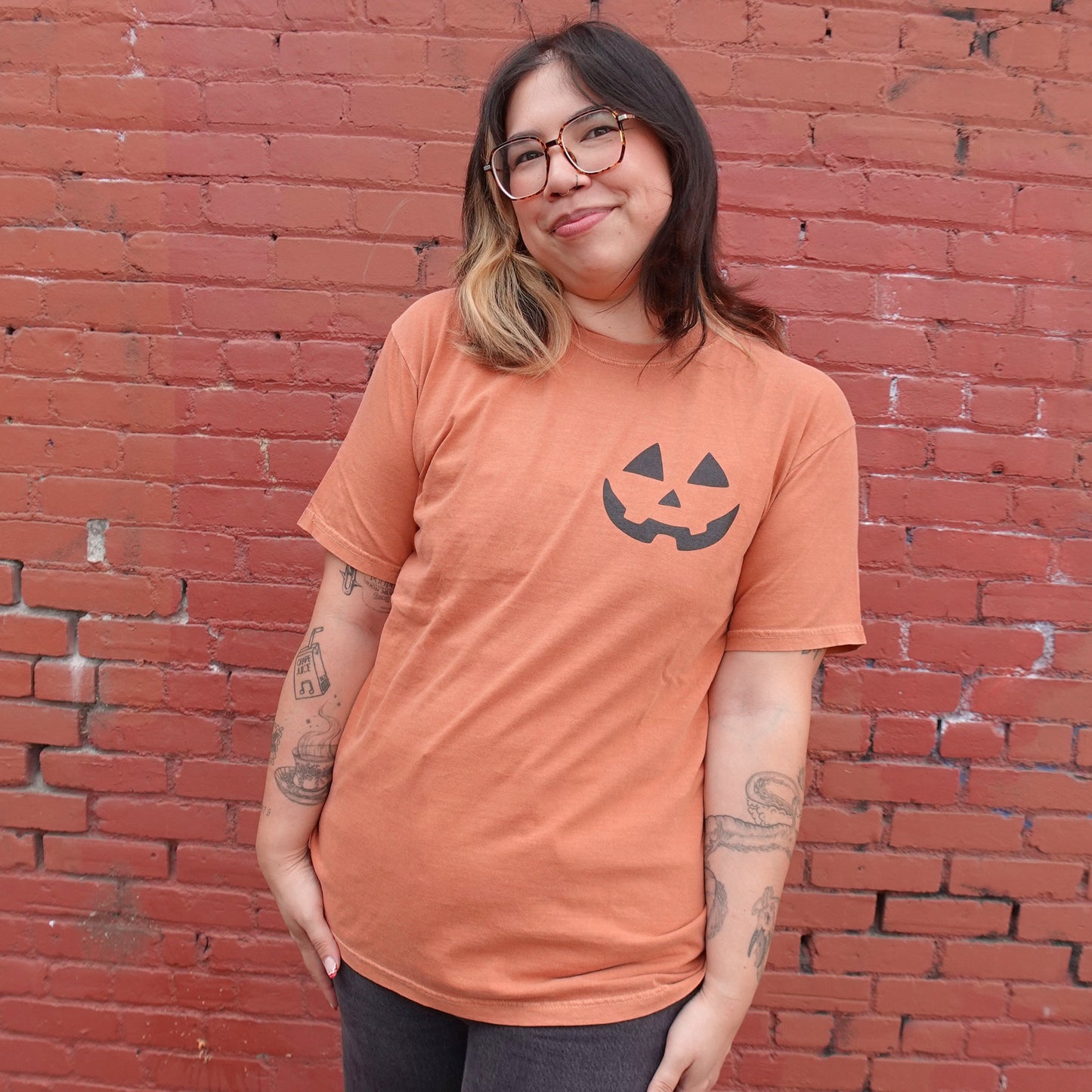 PUMPKIN POCKET HALLOWEEN TEE